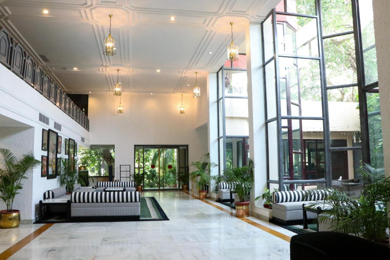 Rajdarshan - A Lake View Hotel In Udaipur Exterior photo